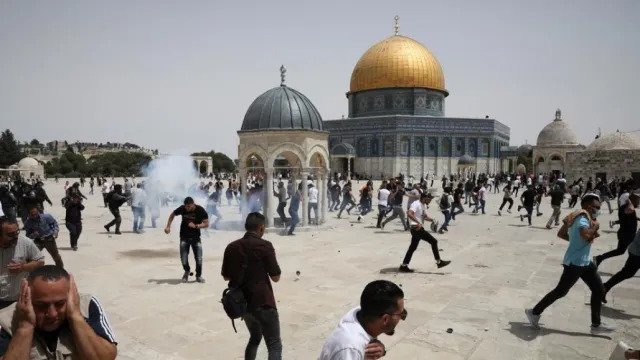 israel Serang Warga Palestina