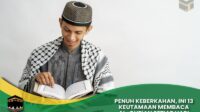Membaca Al-Qur'an Setiap Hari