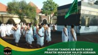 Praktik Manasik Haji di Asrama Haji Surabaya