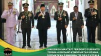 Prabowo Subianto Terima 4 Bintang Kehormatan Utama