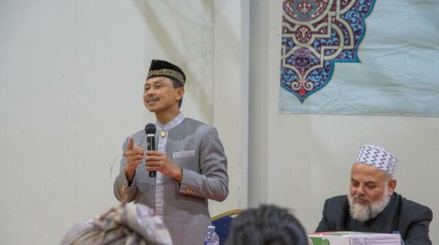 Kritik pedas Shamsi Ali Soal biaya haji