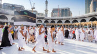 Perbedaan Haji Reguler dan Haji Plus
