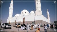 Malaikat Jibril Membantu Rasulullah SAW Membangun Masjid Quba