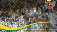Abu Nawas Ketiban Uang 100 Keping Perak dari Langit