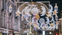 London Menyambut Bulan Ramadan Dengan Dekorasi Lampu