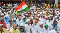 Populasi Muslim Melebihi Jumlah Hindu
