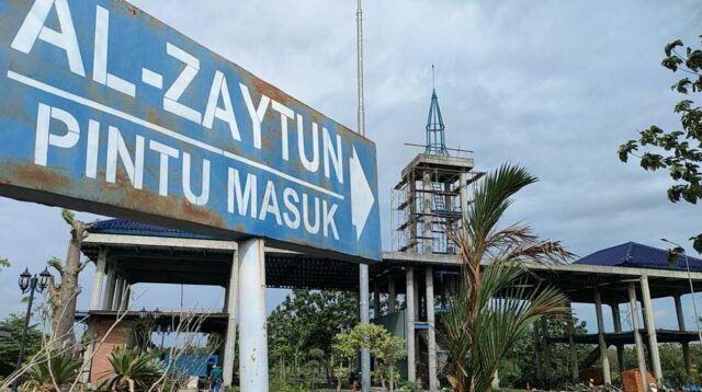 Tutup Dan Bubarkan Al Zaytun