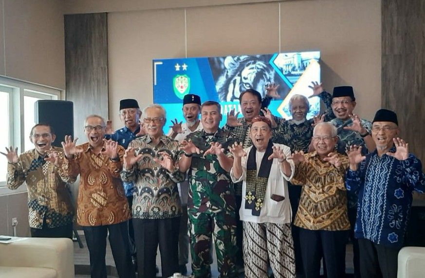 Tokoh Jawa Barat Silaturahmi Dengan Pangdam III Siliwangi