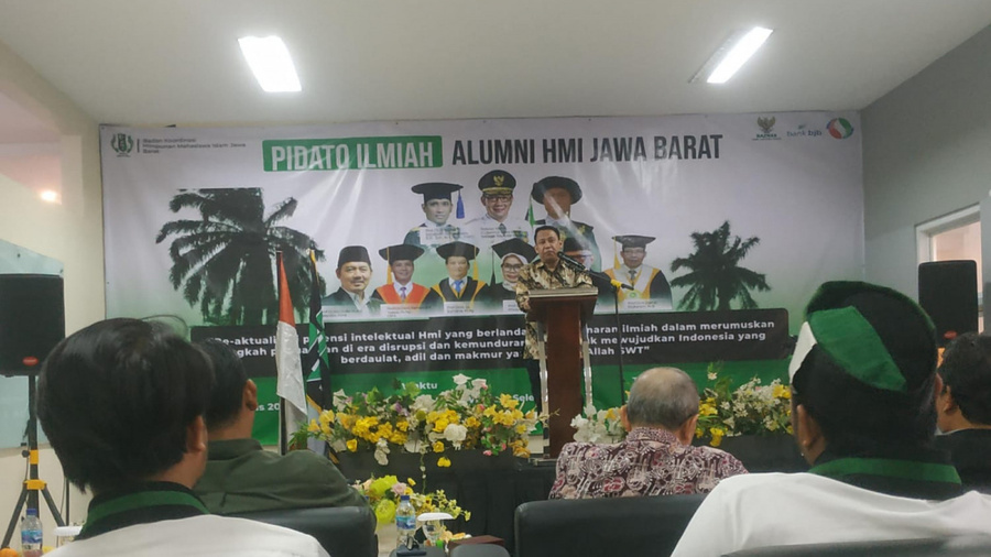 BADKO HMI Jawa Barat Menggelar Pidato Ilmiah