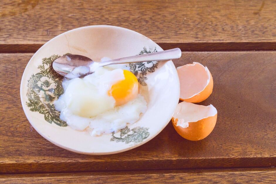 Bahaya Makan Telur Setengah Matang