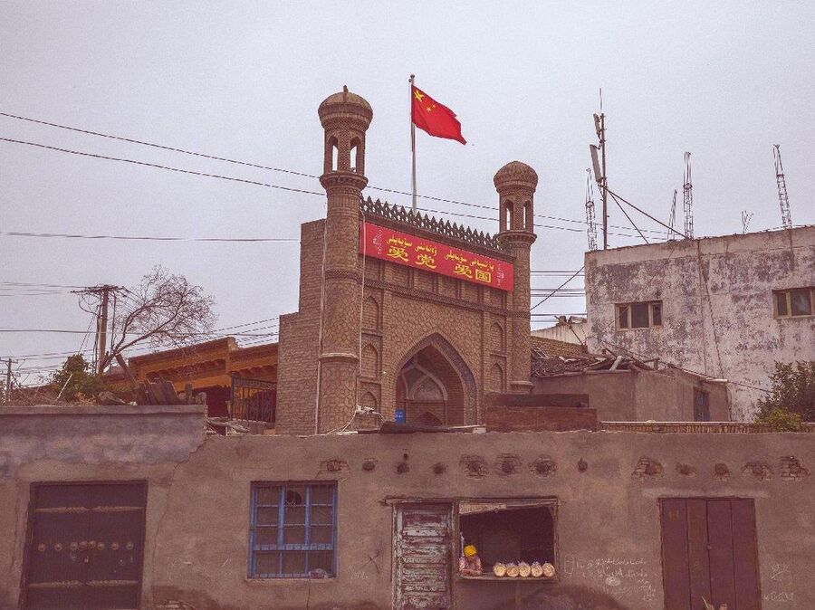China Menutup dan Hancurkan Ratusan Masjid