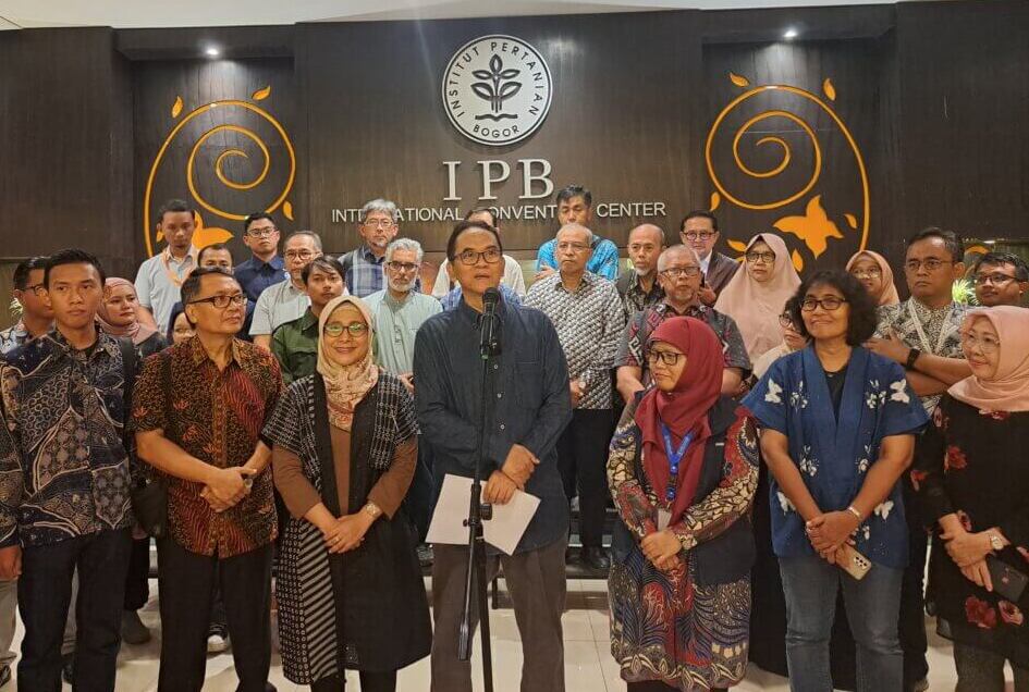 Forum Keluarga Besar IPB Menyerukan Demokrasi