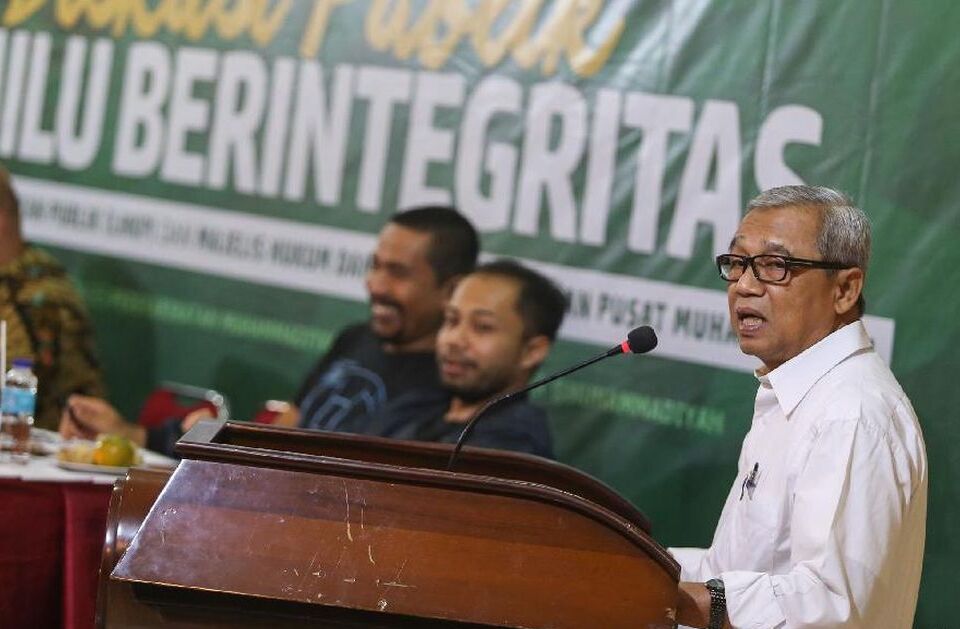 Busyro Minta Jokowi Memerintahkan Gibran Mundur