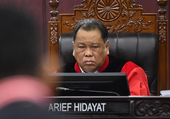 Dissenting Opinion Hakim MK Arief Hidayat