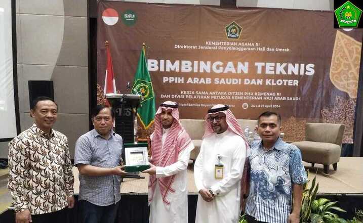 Kemenag Menggelar Bimtek Petugas Haji 1445 H