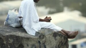 Membaca Doa Surat Al-Ikhlas 1000 Kali di Hari Arafah