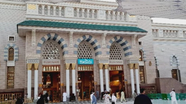 Tidak Bisa Salat Arbain di Masjid Nabawi?