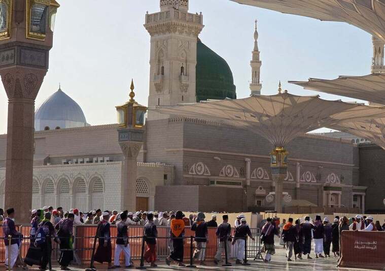 Jemaah Haji Untuk Mematuhi Larangan Swafoto